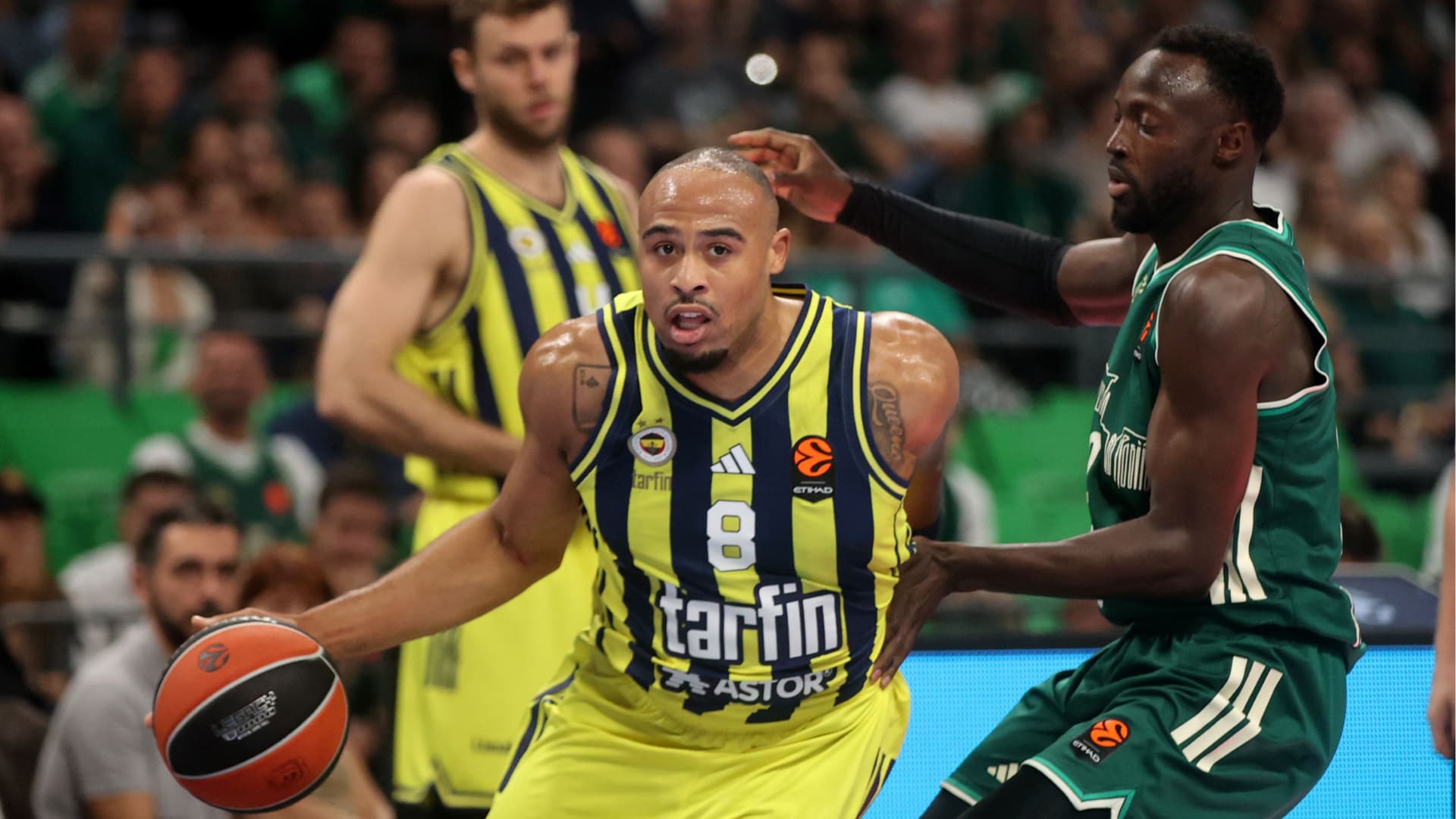 Fenerbahçe Tarfin, Panathinaikos deplasmanında ilk yenilgisini aldı