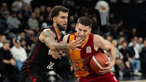Beşiktaş, Galatasaray'ı derbide 83-80 mağlup etti
