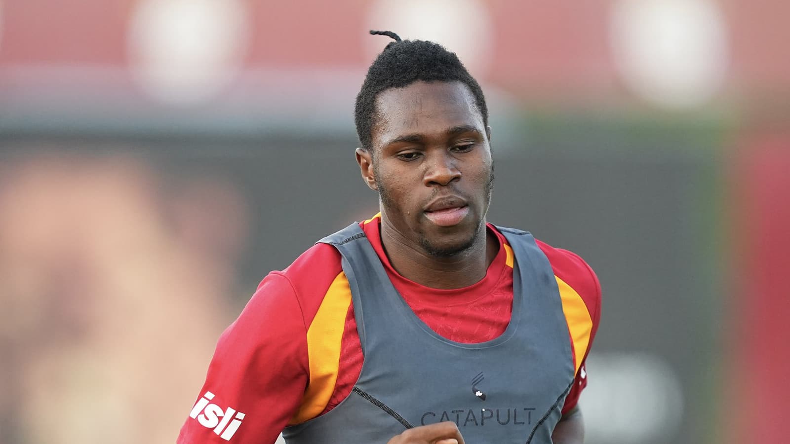 Galatasaray’da sakatlık açıklaması: Singo’da kronik sorun yok, Osimhen riske edilmeyecek