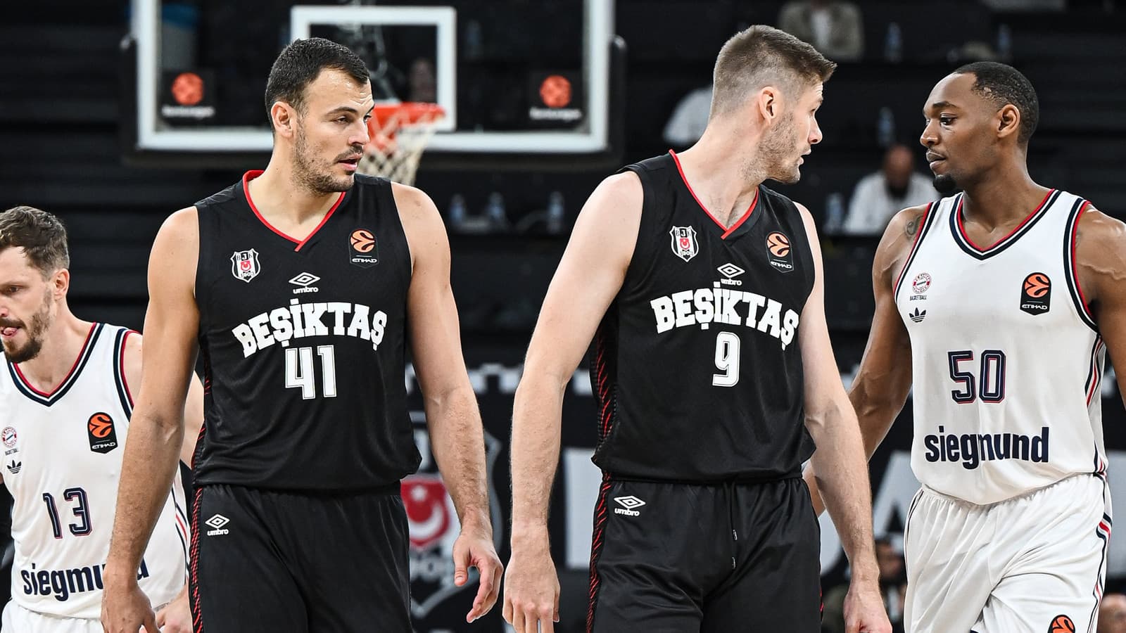 Beşiktaş’tan Euroleague’de 13 yıl sonra ilk iç saha galibiyeti