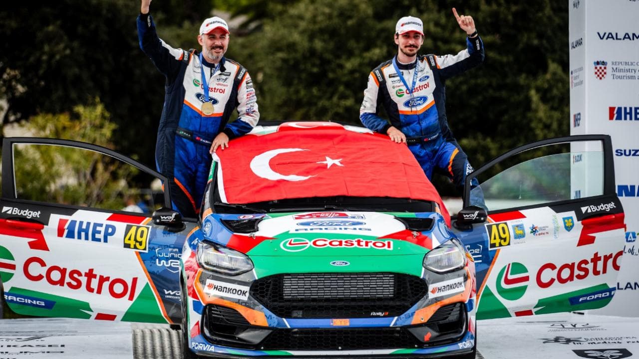 Ali Türkkan, JWRC sezonunu şampiyon tamamladı